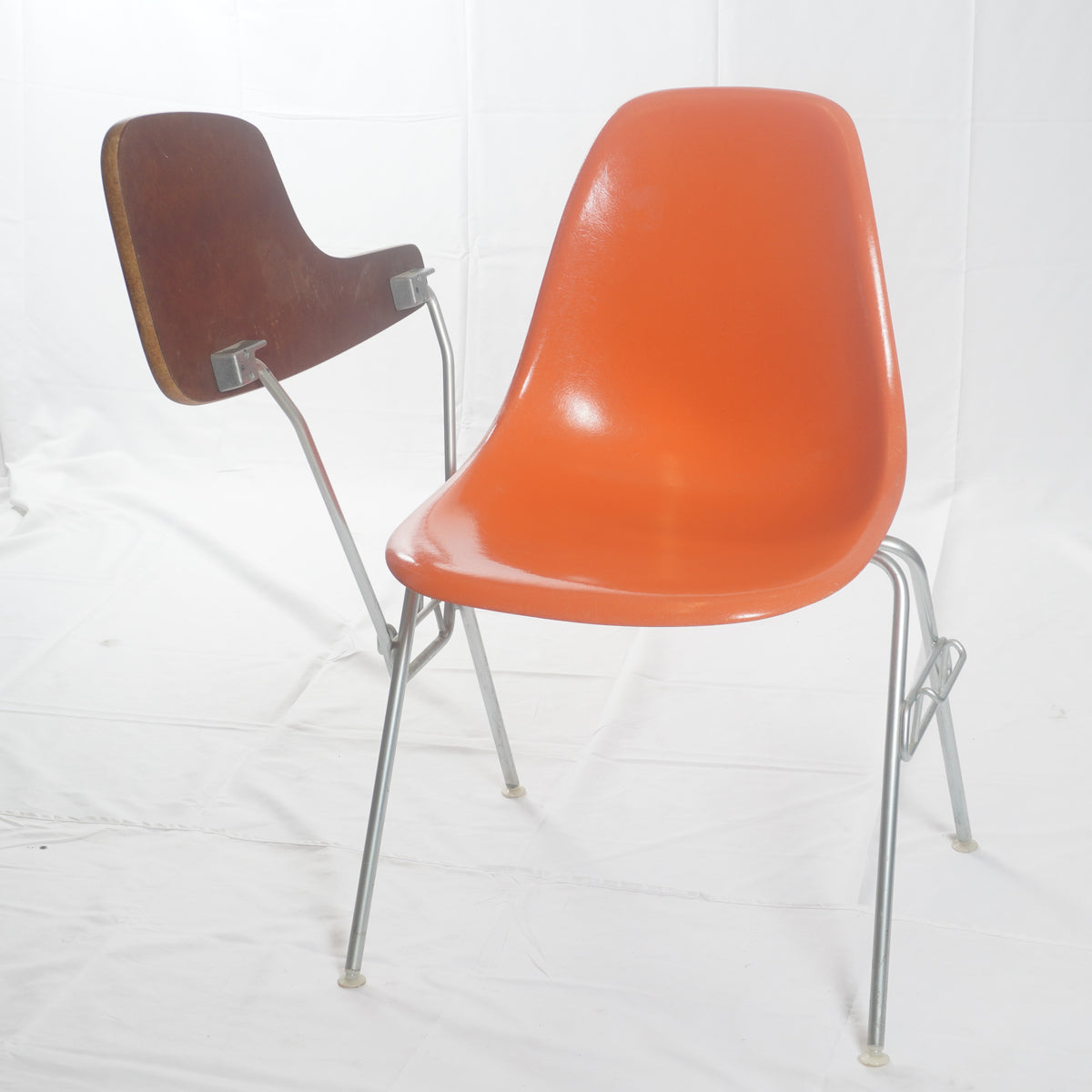 Vintage Herman Miller Shell Chair with Table