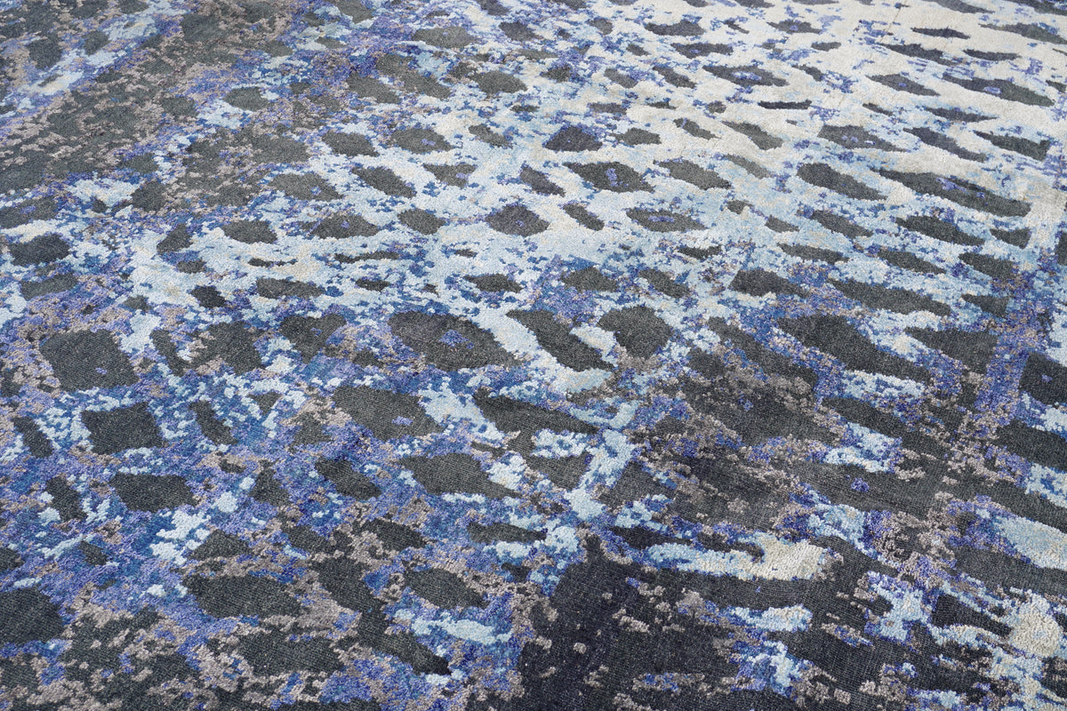 Obeetee Opulence Cilia Blues Hand-Knotted Carpet (8 ft x 10 ft)
