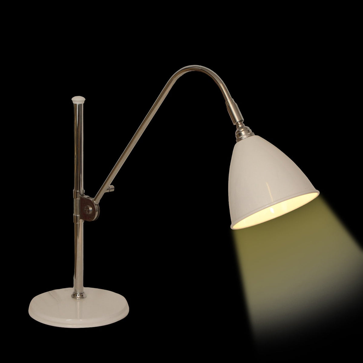 Gubi Bestlite BL1 Table Lamp designed by Robert Dudley Best