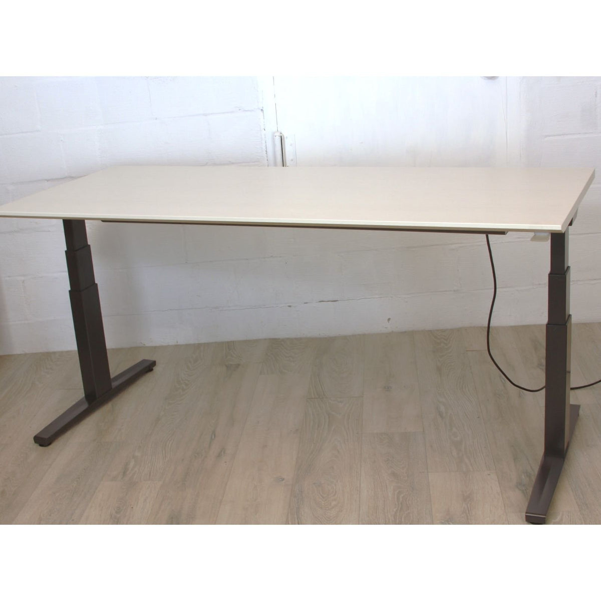 Herman Miller Renew Sit To Stand Desk