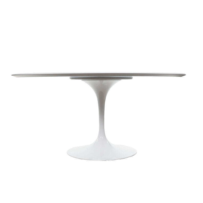 Knoll Eero Saarinen Round Dining Table (60")