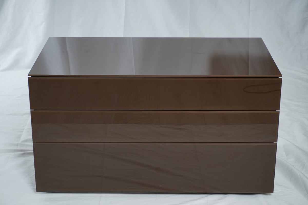 Italian Boxes Porro Bedside Tables by Piero Lissoni, Pair of