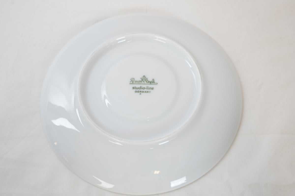 Vintage Rosenthal and Wedgwood Dinnerware Collection, 29 pcs