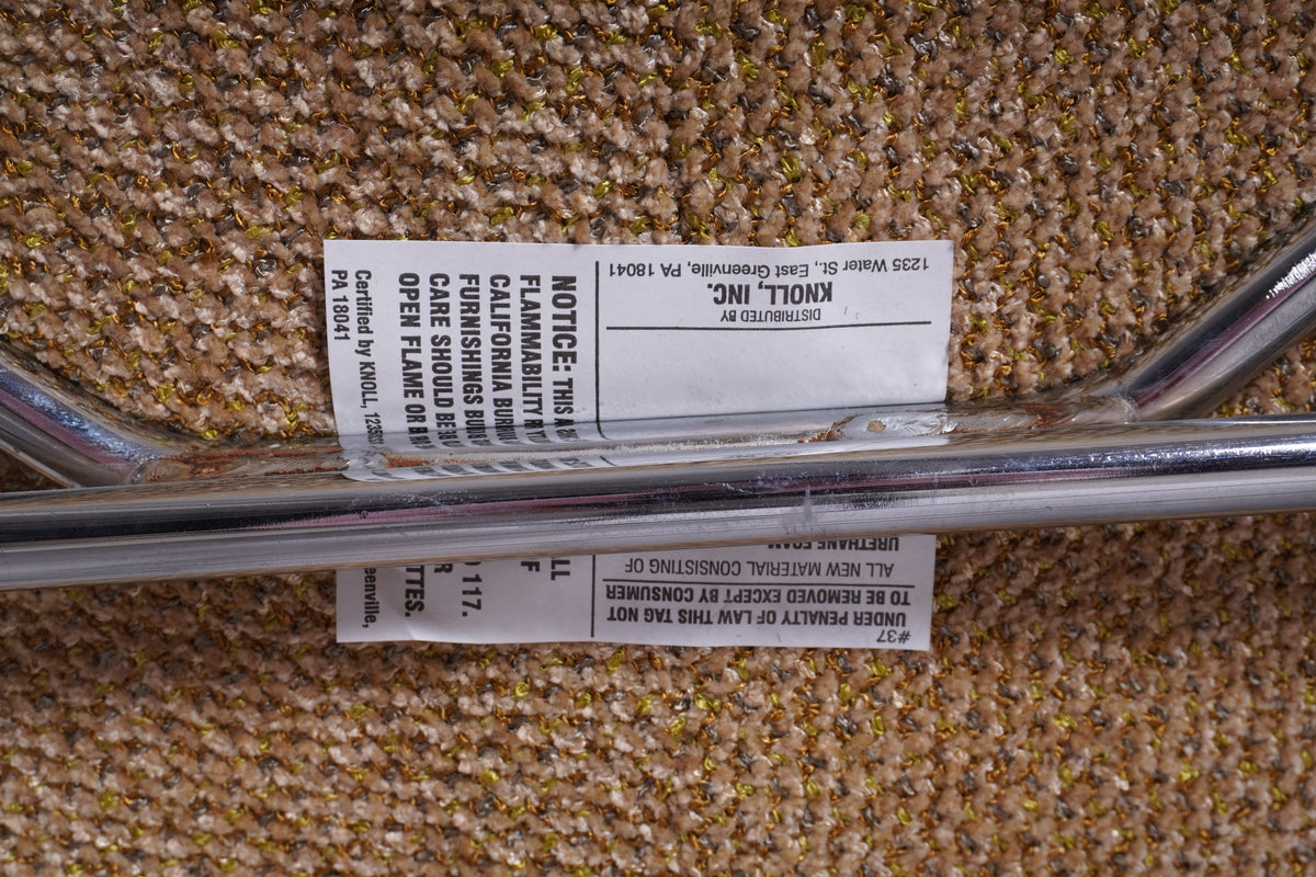 Knoll Womb Chair by Eero Saarinen