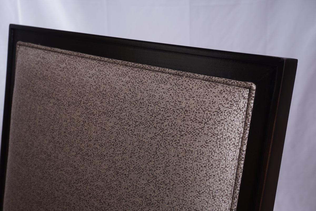 Michael Weiss Leighton Dining Chairs by Vanguard Furniture, Set of 8