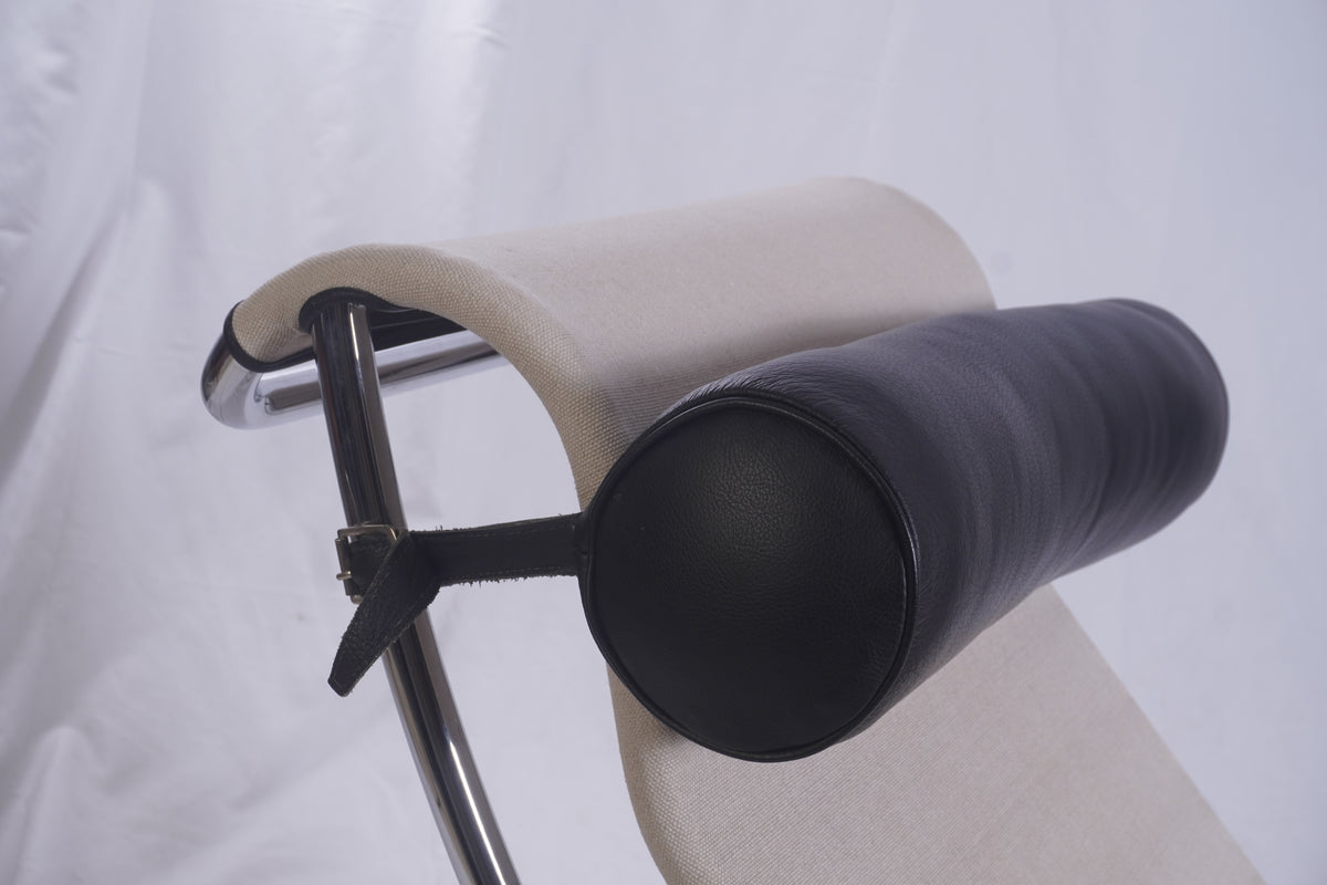 Le Corbusier, Pierre Jeanneret, Charlotte Perriand Chaise Longue B 306 by Cassina