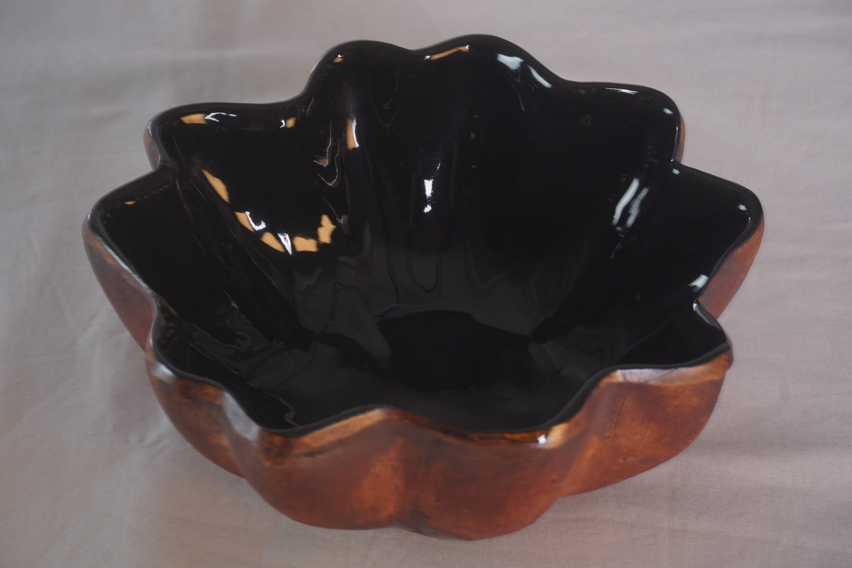 Vintage Ellen Evans Art Pottery Sculpted Seashell Bowl 1996