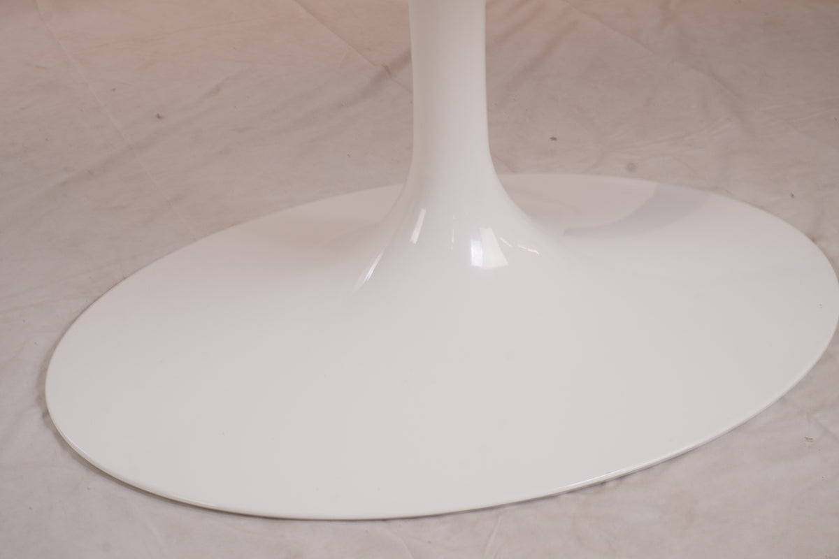 Knoll Saarinen Oval Dining Table by Eero Saarinen