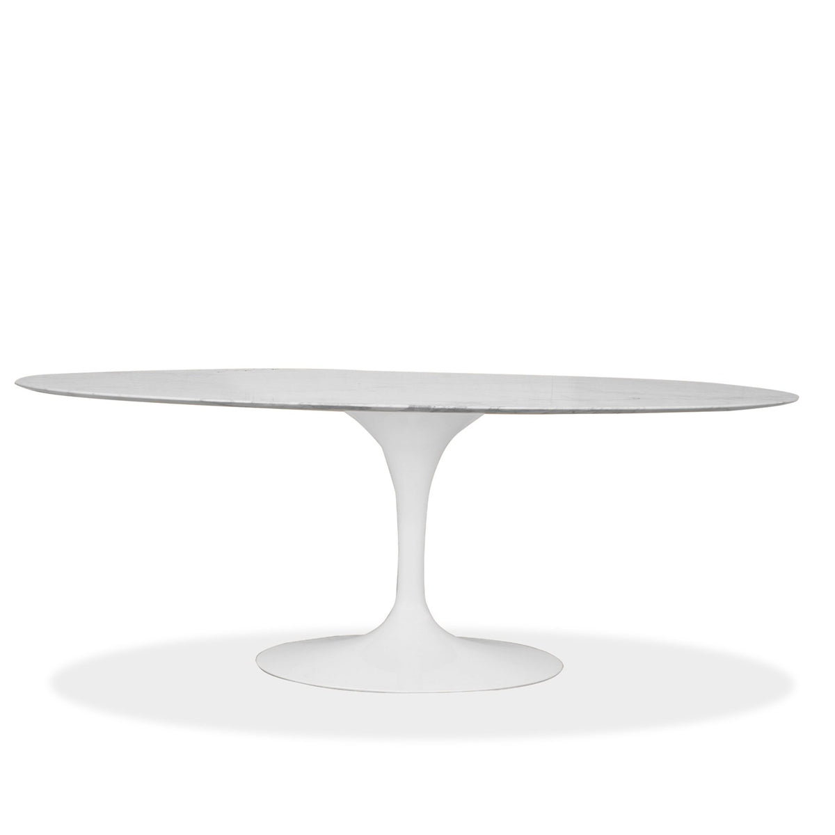 Knoll Eero Saarinen Oval Dining Table