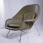 Knoll Leather Womb Chair by Eero Saarinen