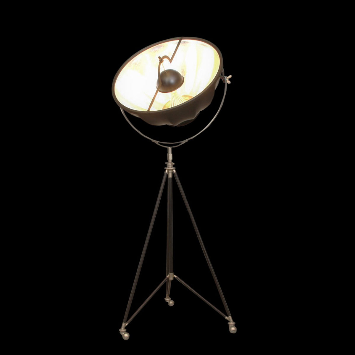 Mariano Fortuny DF76TRA-11 Studio 76 Tripod Stand Floor Lamp
