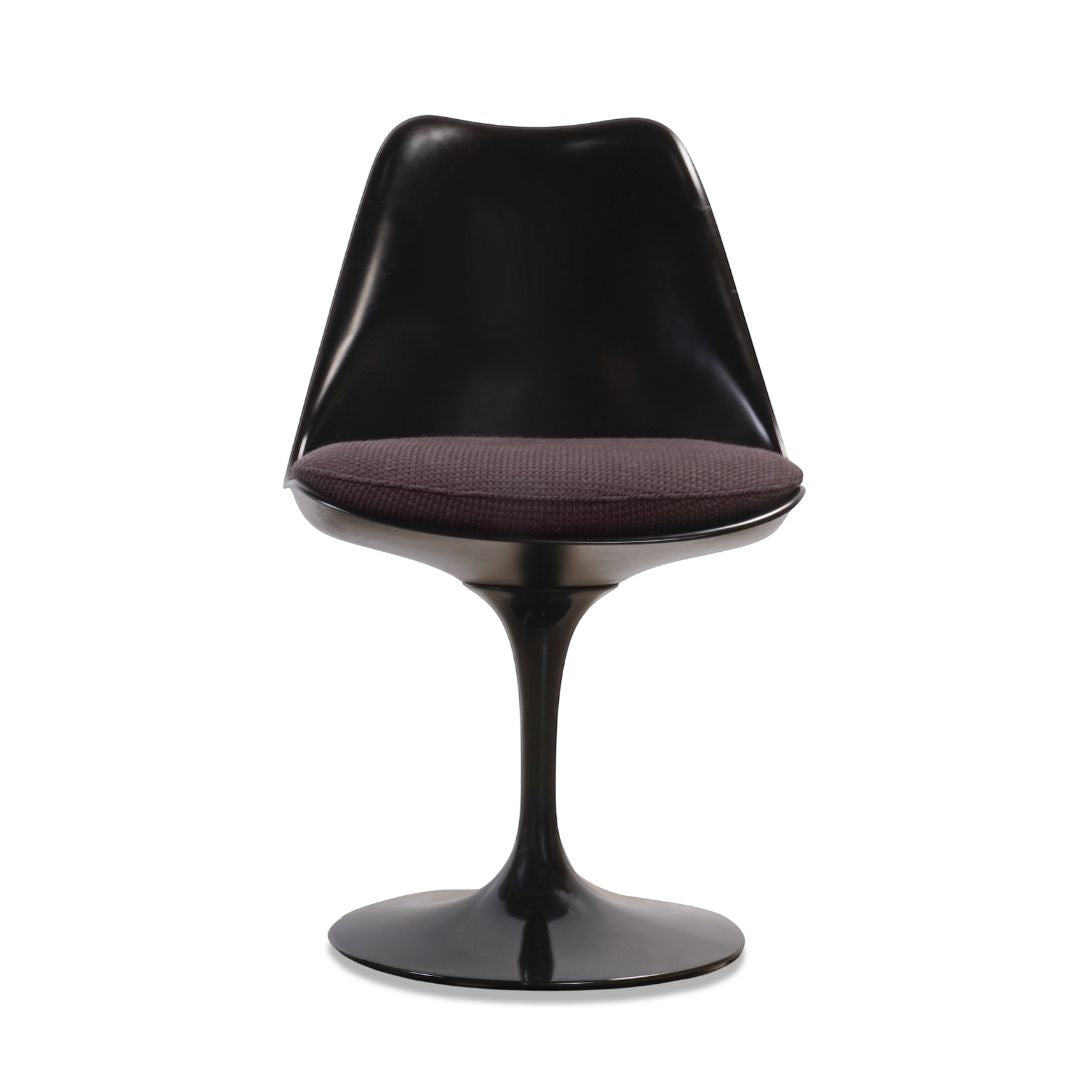 Eero Saarinen Tulip Side or Dining Chairs by Knoll, Set of 4
