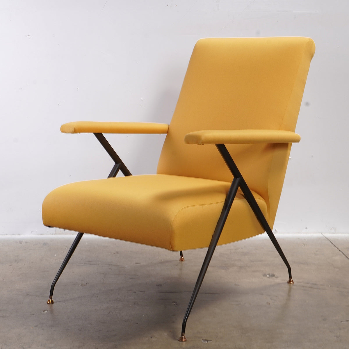 Vintage Mid Century Italian Gio Ponti Style Armchair