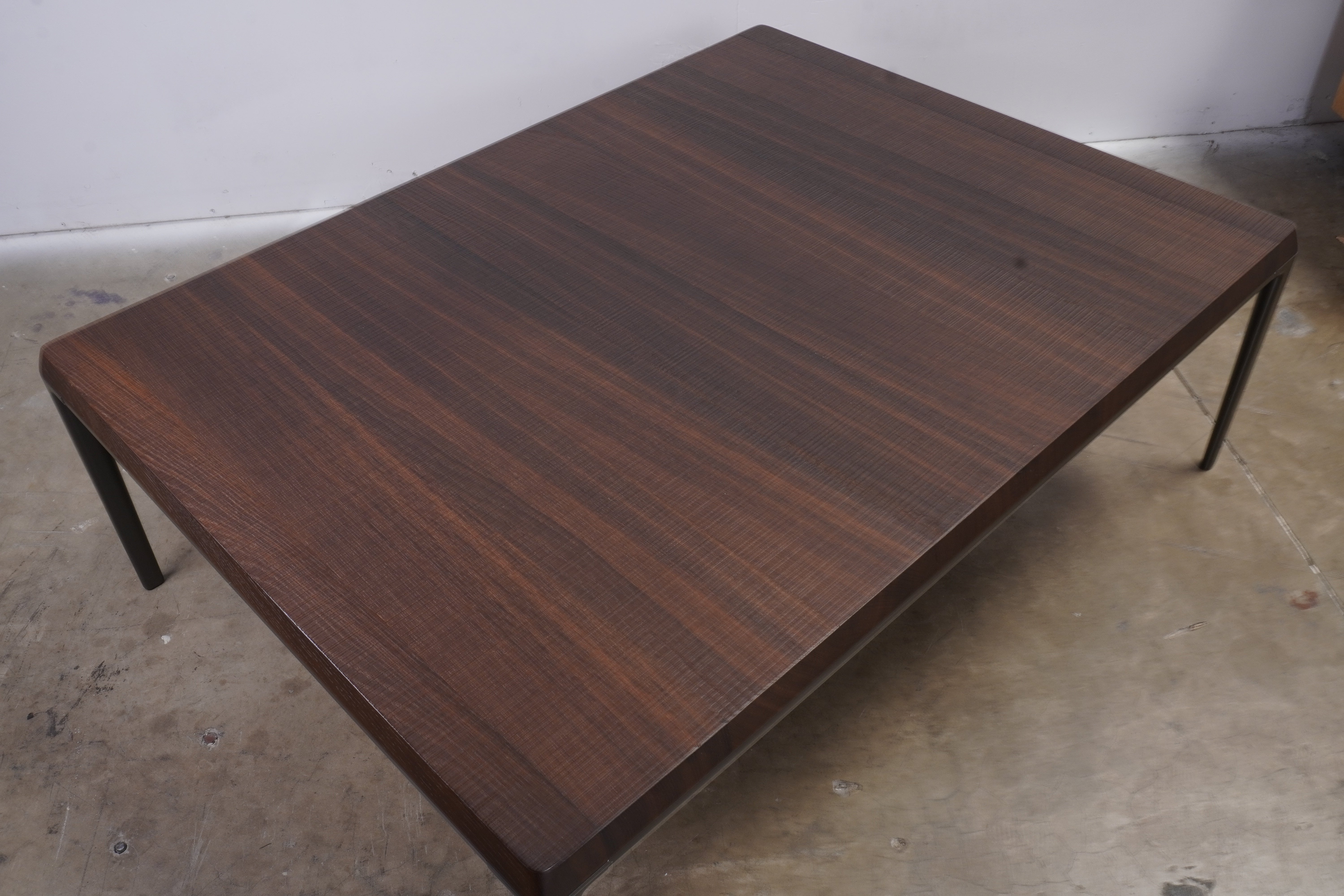B&B Italia Michel Coffee Table by Antonio Citterio – Resiklo