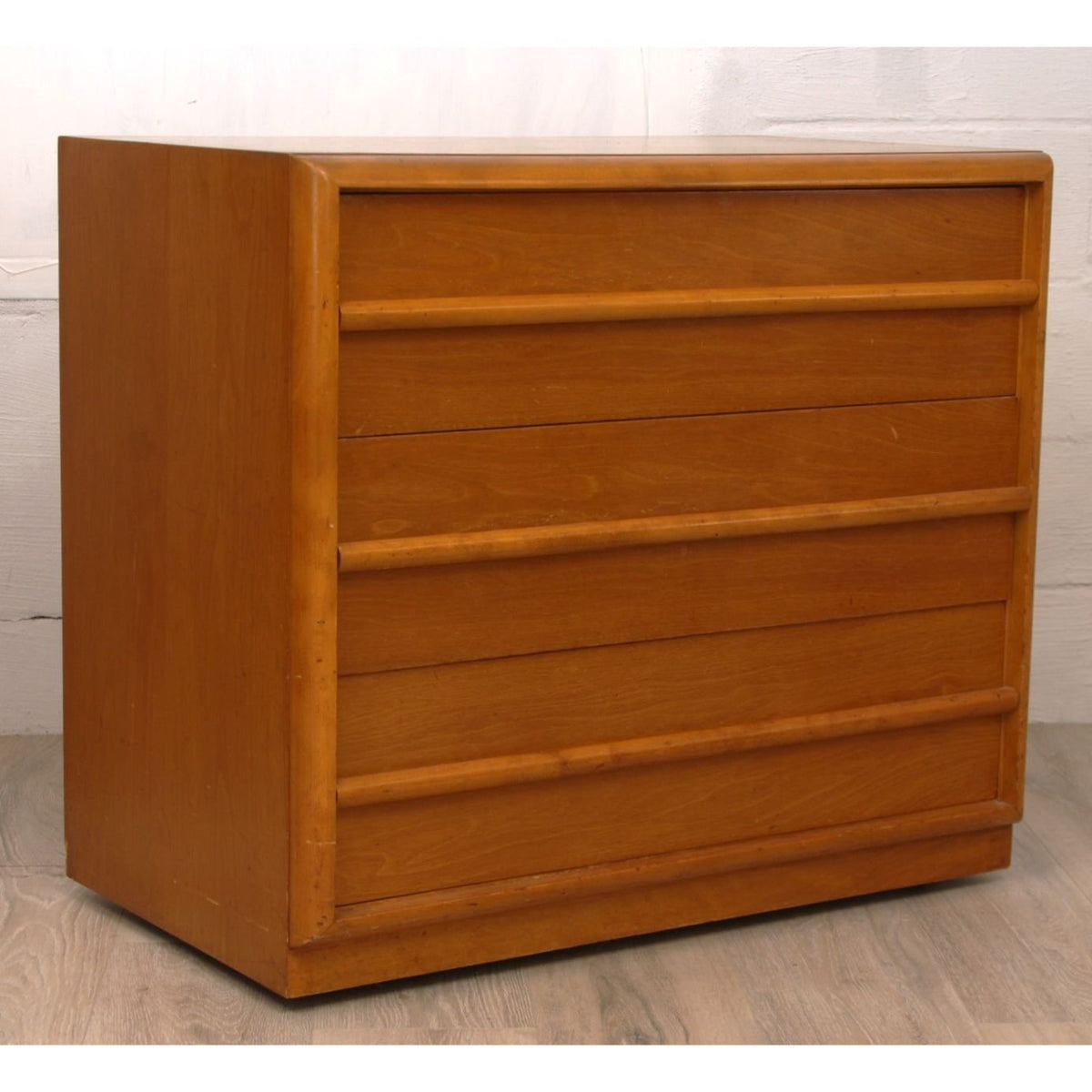 T.H. Robsjohn Gibbings for Widdicomb Mid-Century Modern Bachelor Chest
