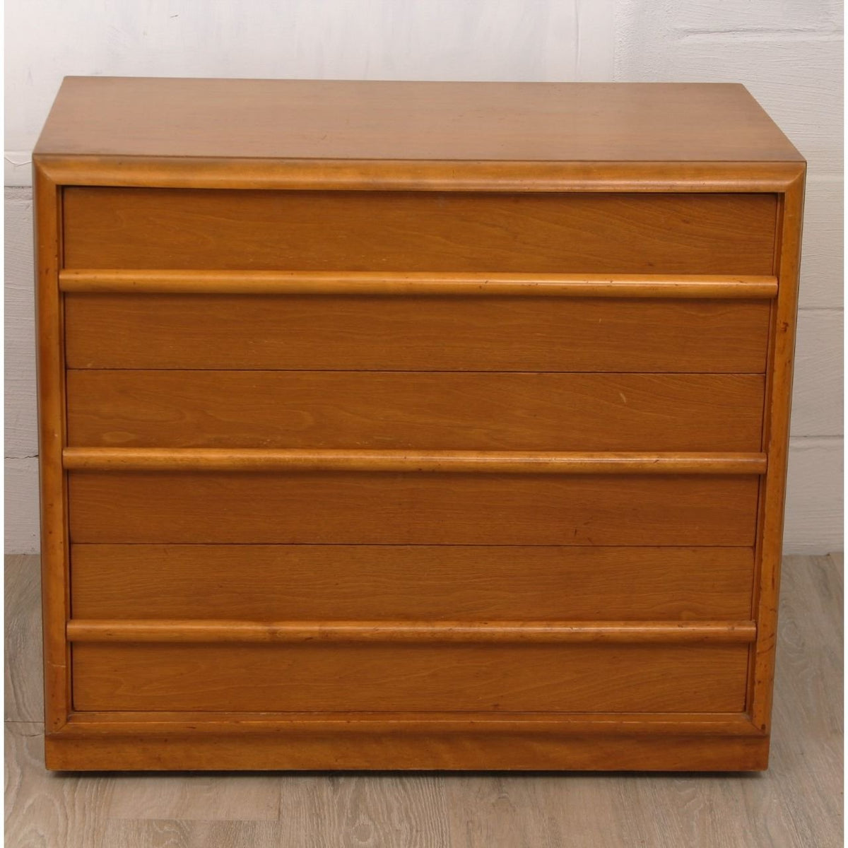 T.H. Robsjohn Gibbings for Widdicomb Mid-Century Modern Bachelor Chest