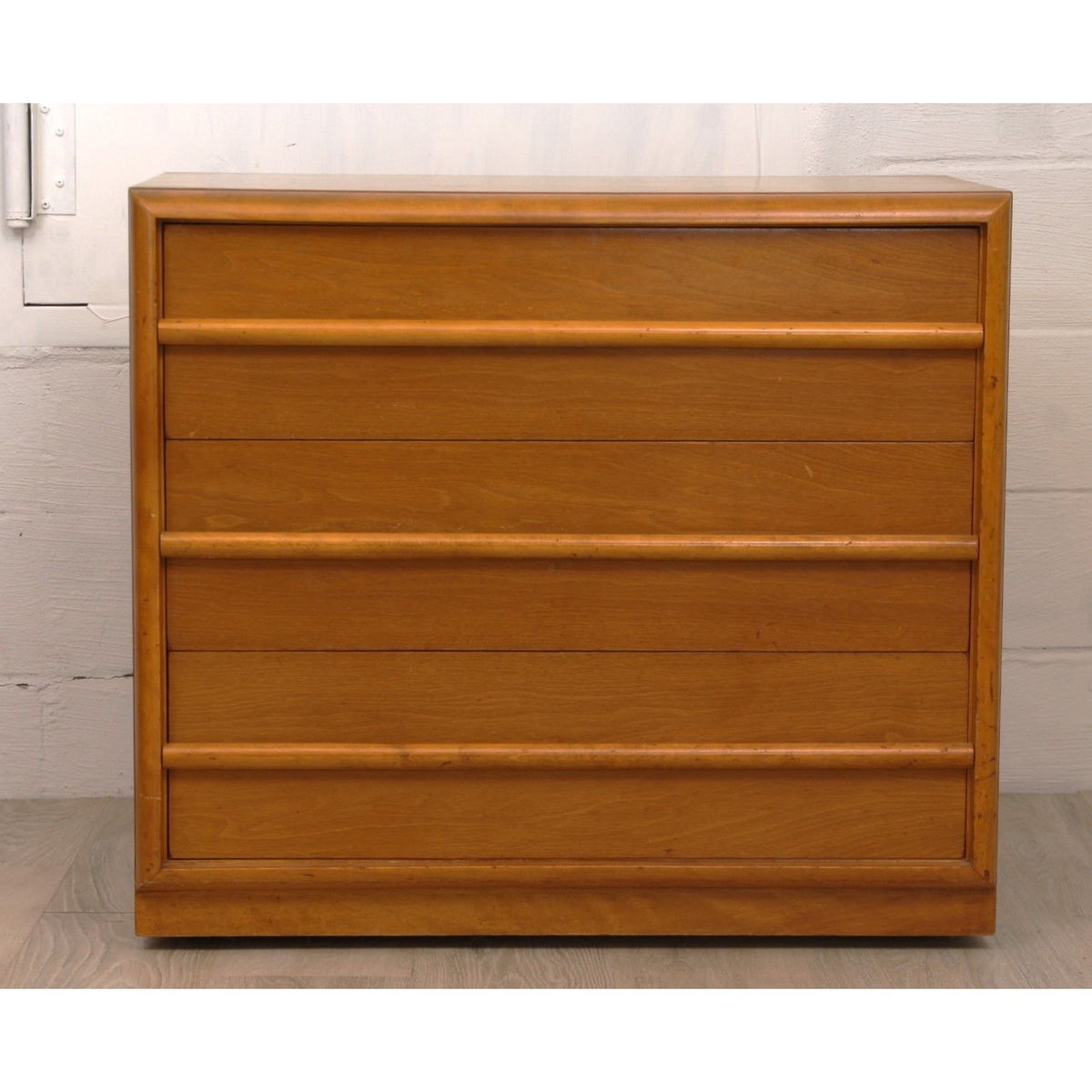 T.H. Robsjohn Gibbings for Widdicomb Mid-Century Modern Bachelor Chest