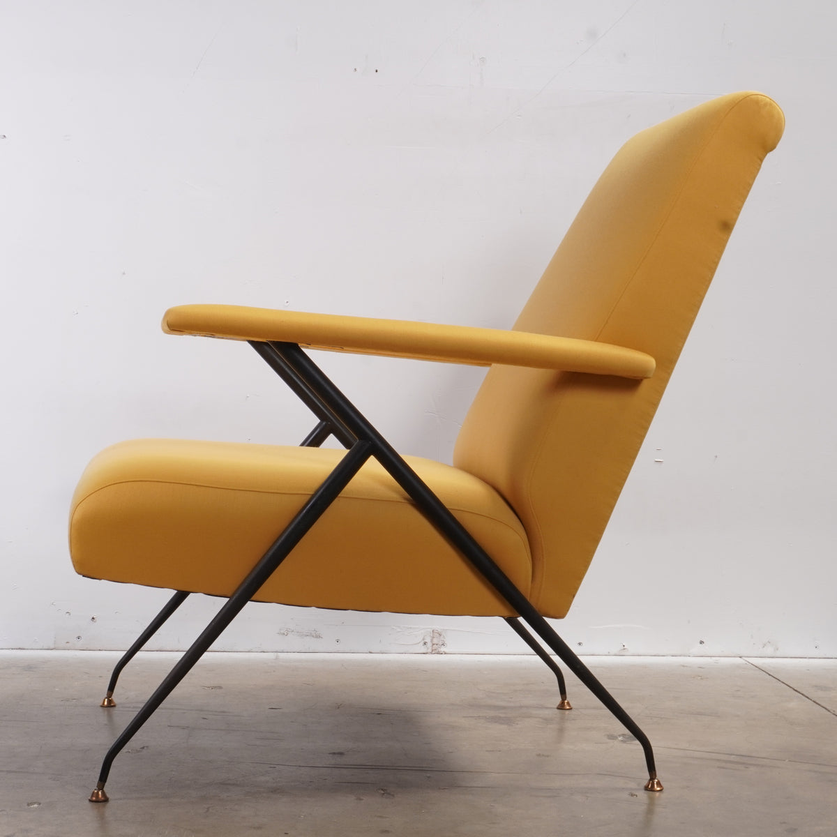 Vintage Mid Century Italian Gio Ponti Style Armchair
