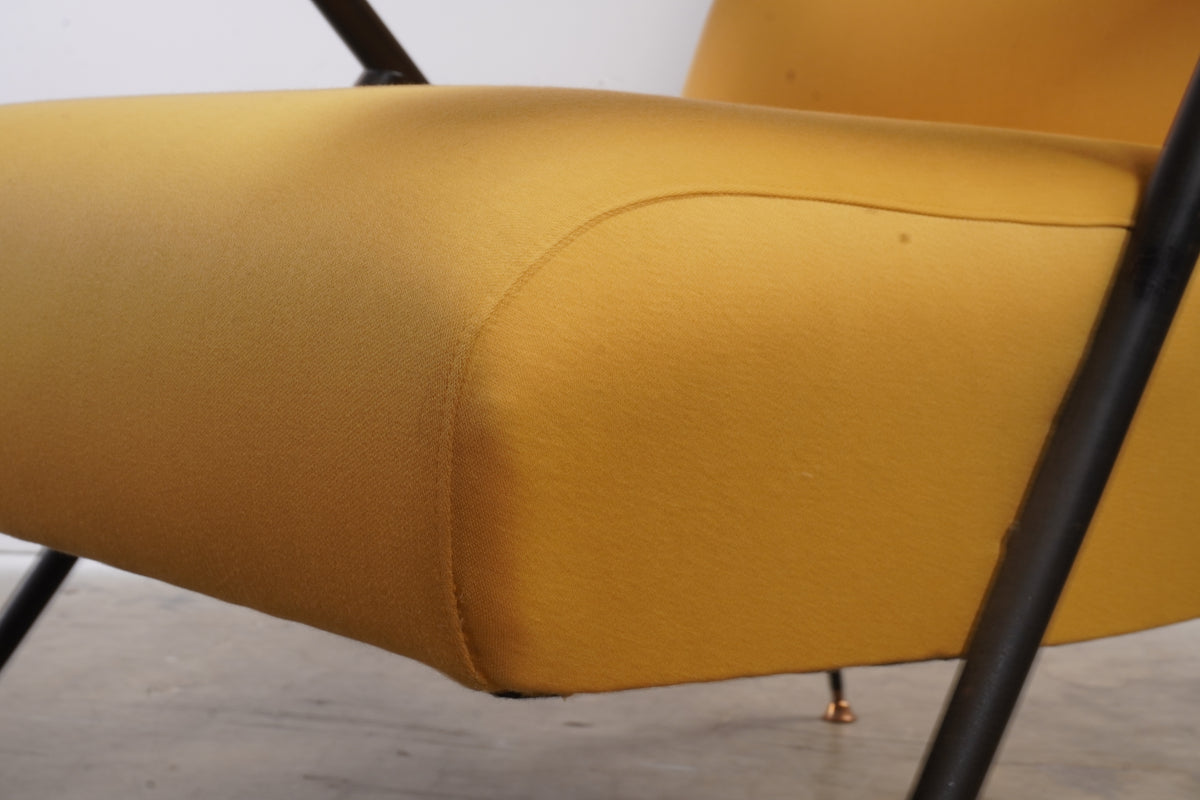 Vintage Mid Century Italian Gio Ponti Style Armchair